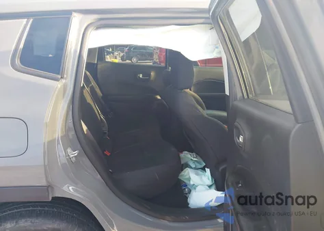 2019 Jeep Compass Upland Edition 4X4 from USA, damaged, VIN 3C4NJDAB5KT847029